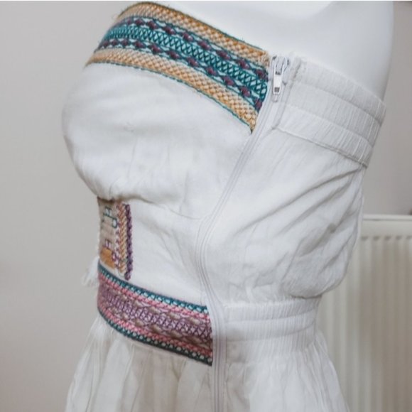 Vintage Boho Resort Strapless Peep Hole Dress - Picture 4 of 11